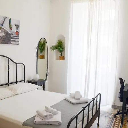 Centro Harmony House Affittacamere 3*